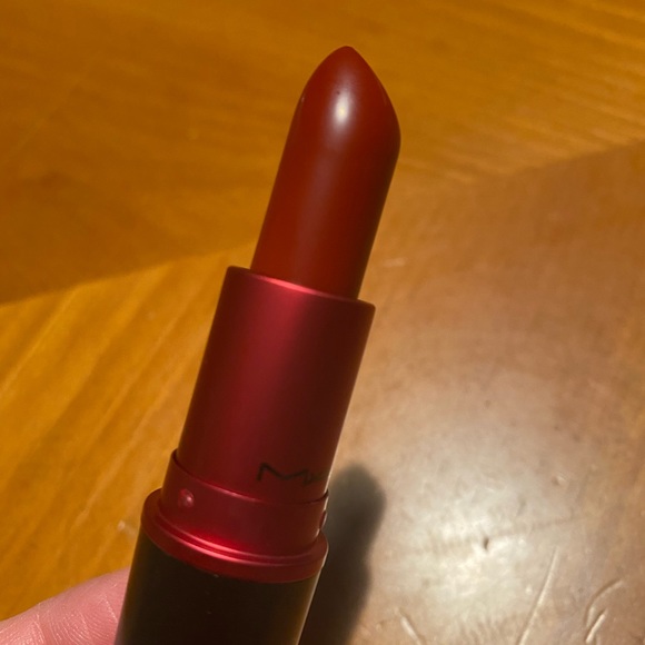 MAC Matte Lipstick Viva Glam 💄 - Picture 6 of 16